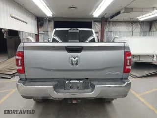 2024 Ram 2500 Tradesman with VIN 3C6UR5HL6RG189322, listed as a IAAI auction lot 41383347 with 20,558 mi miles. Bid and sale history available at carsss.com. Image 16.