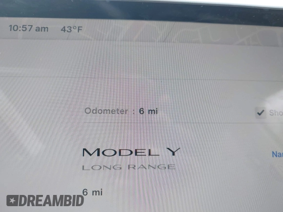 2025 Tesla Model Y Long Range with VIN 7SAYGDED0SA357488, listed as a IAAI auction lot 41550514 with 6 mi miles and . Bid and sale history available at DreamBid. Image 11.