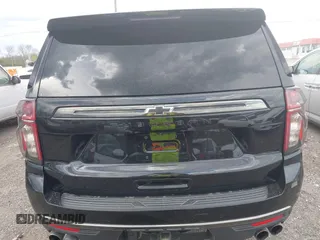 2022 Chevrolet Suburban z VIN 1GNSKDKL5NR218592, wystawiony jako IAAI lot #41989302 z przebiegiem 184 080 mil mil oraz . Historia ofert i sprzedaży dostępna na DreamBid. Obrazek 16.