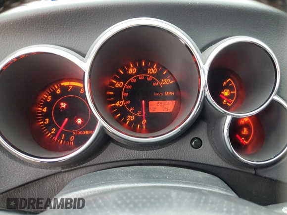 2003 Toyota Matrix Std with VIN 2T1KR32E83C072020, listed as a Copart auction lot 55698085 with 293,087 mi miles and Salvage Title. Bid and sale history available at DreamBid. Image 9.