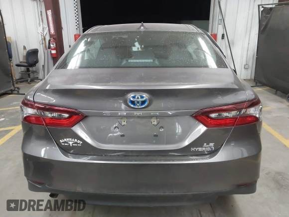 2021 Toyota Camry Hybrid LE with VIN 4T1C31AK7MU559730, listed as a IAAI auction lot 41851492 with 47,356 mi miles. Bid and sale history available at carsss.com. Image 16.
