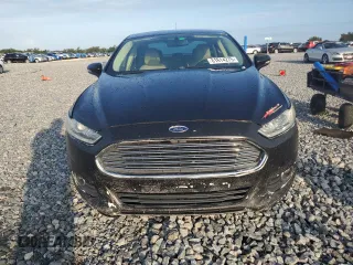 2013 Ford Fusion SE with VIN 3FA6P0HR1DR206772, listed as a Copart auction lot 61614275 with Not provided miles and Clean title. Bid and sale history available at DreamBid. Image 5.