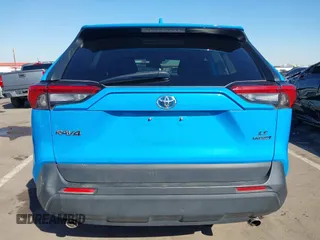 2021 Toyota RAV4 Hybrid LE with VIN 4T3MWRFVXMU023035, listed as a IAAI auction lot 41514191 with 30,669 mi miles. Bid and sale history available at carsss.com. Image 17.