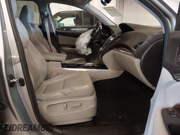 2018 Acura MDX with VIN 5J8YD4H35JL008853, listed as a IAAI auction lot 42243421 with 54,484 mi miles and . Bid and sale history available at DreamBid. Image 5.