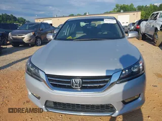 2015 Honda Accord EX-L z VIN 1HGCR2F85FA067208, wystawiony jako IAAI lot #42597227 z przebiegiem 81 443 mil mil oraz . Historia ofert i sprzedaży dostępna na DreamBid. Obrazek 12.