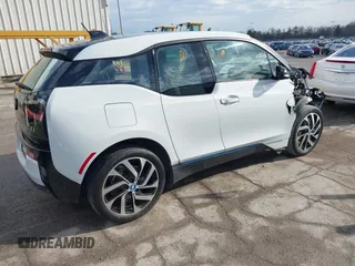 2016 BMW i3 z VIN WBY1Z2C57GV556766, wystawiony jako IAAI lot #41909815 z przebiegiem 51 291 mil mil oraz . Historia ofert i sprzedaży dostępna na DreamBid. Obrazek 4.