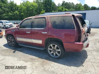 2007 Cadillac Escalade z VIN 1GYFK63887R241975, wystawiony jako Copart lot #58625885 z przebiegiem 211 192 mil mil oraz Tytuł czysty. Historia ofert i sprzedaży dostępna na DreamBid. Obrazek 2.