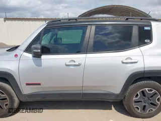 2017 Jeep Renegade Trailhawk with VIN ZACCJBCB6HPE63267, listed as a IAAI auction lot 42027156 with 64,899 mi miles and . Bid and sale history available at DreamBid. Image 14.