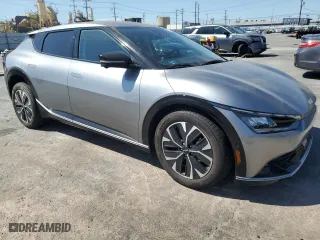 2023 Kia EV6 Wind with VIN KNDC3DLC7P5124412, listed as a Copart auction lot 66167044 with 4,305 mi miles and Salvage Title. Bid and sale history available at carsss.com. Image 4.