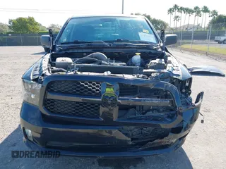 2018 Ram 1500 Express with VIN 1C6RR7FTXJS286833, listed as a IAAI auction lot 41902890 with 29,560 mi miles. Bid and sale history available at carsss.com. Image 13.