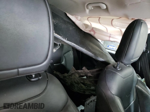 2015 Jeep Renegade Limited z VIN ZACCJADT3FPB30703, wystawiony jako Copart lot #51003055 z przebiegiem 121 533 mil mil oraz Szkoda całkowita • Salvage title. Historia ofert i sprzedaży dostępna na DreamBid. Obrazek 14.