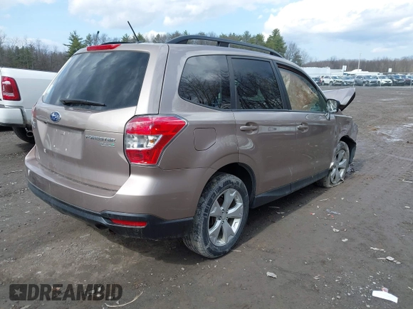 2015 Subaru Forester 2.5i Premium with VIN JF2SJADC9FH586208, listed as a IAAI auction lot 41929248 with 55,540 mi miles. Bid and sale history available at carsss.com. Image 4.