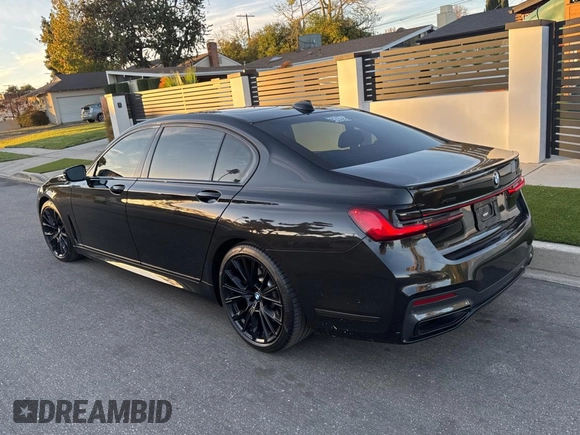 2022 BMW 7 Series 750i xDrive with VIN WBA7U2C02NCH89848, listed as a Copart auction lot 84766184 with 19,758 mi miles and Salvage title. Bid and sale history available at DreamBid. Image 3.