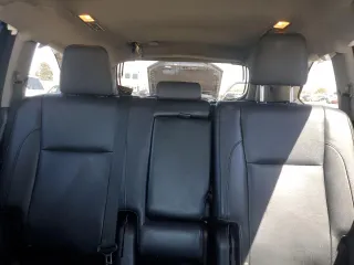 2014 Toyota Highlander XLE with VIN 5TDJKRFH8ES029640, listed as a Copart auction lot 50546655 with 87,376 mi miles and Salvage Title. Bid and sale history available at carsss.com. Image 10.
