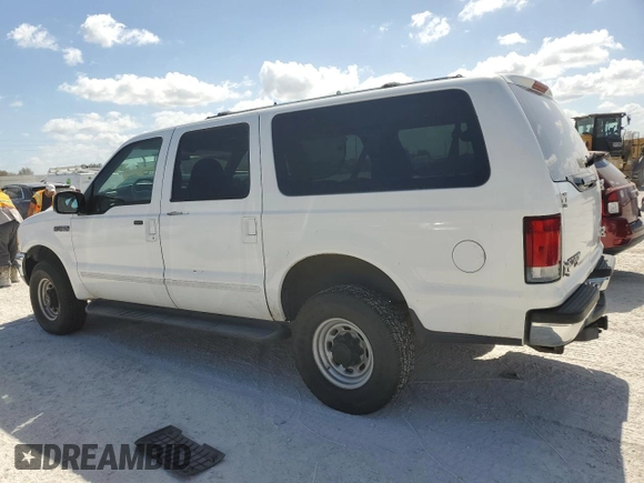 2000 Ford Excursion XLT z VIN 1FMSU41F0YEC90872, wystawiony jako Copart lot #77243644 z przebiegiem 90 302 mil mil oraz Szkoda całkowita • Salvage title. Historia ofert i sprzedaży dostępna na DreamBid. Obrazek 2.