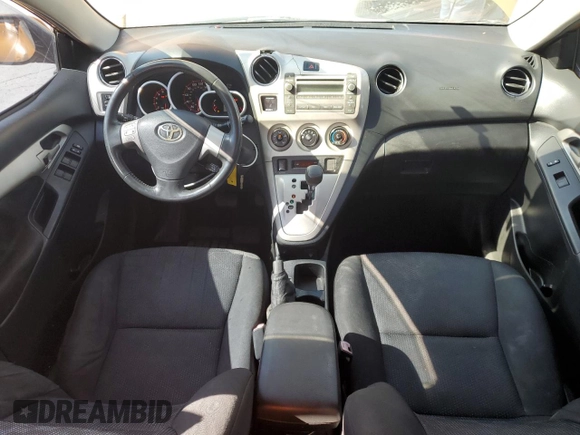 2009 Toyota Matrix S z VIN 2T1KE40E19C006065, wystawiony jako Copart lot #58270085 z przebiegiem 98 151 mil mil oraz Czysty tytuł • Clean title. Historia ofert i sprzedaży dostępna na DreamBid. Obrazek 8.
