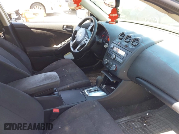 2012 Nissan Altima 2.5 with VIN 1N4AL2AP6CN415968, listed as a IAAI auction lot 42109092 with 165,136 mi miles and . Bid and sale history available at DreamBid. Image 5.