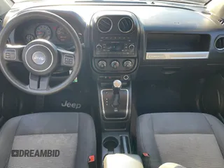 2016 Jeep Compass Sport SE z VIN 1C4NJCBA3GD568160, wystawiony jako Copart lot #85897464 z przebiegiem 174 378 mil mil oraz Czysty tytuł • Clean title. Historia ofert i sprzedaży dostępna na DreamBid. Obrazek 9.