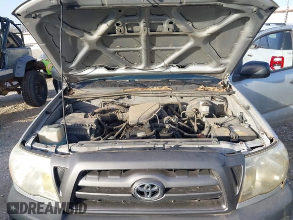 2010 Toyota Tacoma with VIN 5TENX4CN8AZ704920, listed as a IAAI auction lot 41726821 with 147,516 mi miles. Bid and sale history available at carsss.com. Image 10.