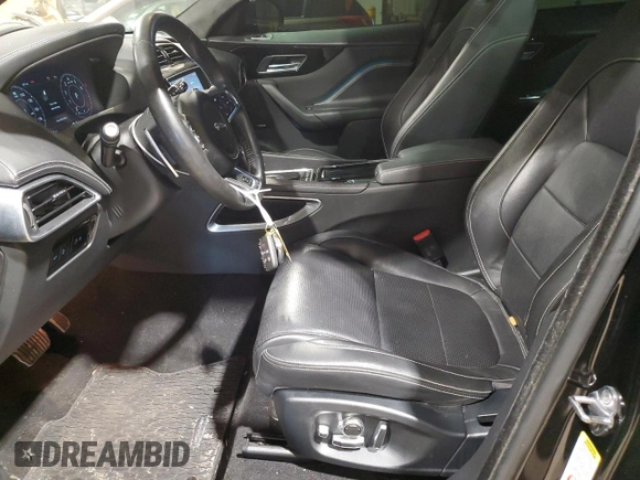 2019 Jaguar F-Pace 30t R-Sport with VIN SADCL2GX8KA605890, listed as a Copart auction lot 51619804 with 39,205 mi miles and Salvage title. Bid and sale history available at DreamBid. Image 7.