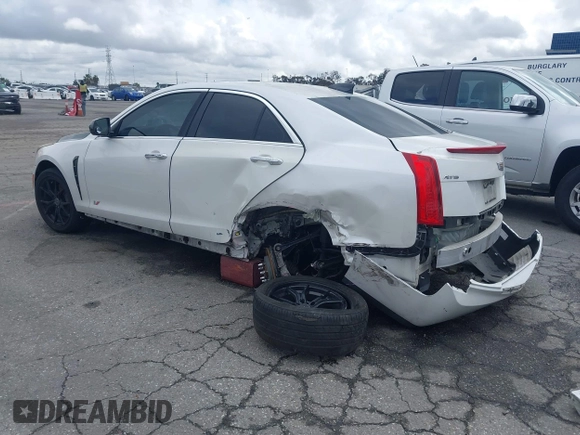 2018 Cadillac ATS RWD z VIN 1G6AA5RX2J0116853, wystawiony jako IAAI lot #41731111 z przebiegiem 91 135 mil mil oraz . Historia ofert i sprzedaży dostępna na DreamBid. Obrazek 3.