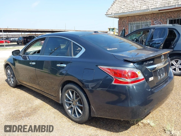 2015 Nissan Altima SL z VIN 1N4AL3AP6FC228753, wystawiony jako IAAI lot #41941800 z przebiegiem 133 443 mil mil oraz . Historia ofert i sprzedaży dostępna na DreamBid. Obrazek 3.