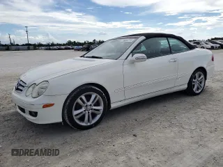 2008 Mercedes-Benz CLK 350 with VIN WDBTK56F78F251122, listed as a Copart auction lot 73884774 with 80,444 mi miles and Salvage Title. Bid and sale history available at carsss.com. Image 1.