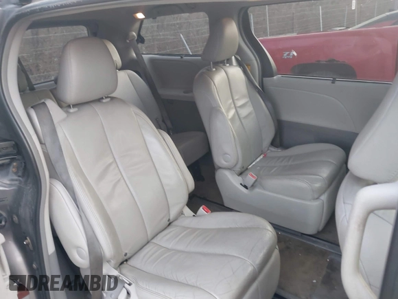 2014 Toyota Sienna Ltd with VIN 5TDDK3DC4ES087696, listed as a IAAI auction lot 41810314 with 191,852 mi miles. Bid and sale history available at carsss.com. Image 8.