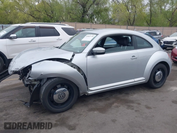 2013 Volkswagen Beetle with VIN 3VWHX7ATXDM658134, listed as a IAAI auction lot 42097779 with 47,901 mi miles and . Bid and sale history available at DreamBid. Image 15.