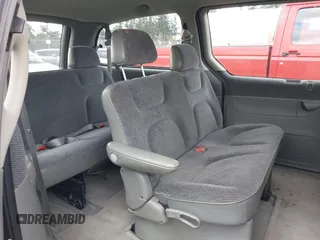 1997 Dodge Caravan Sport with VIN 2B4GP44R1VR300912, listed as a IAAI auction lot 41890418 with 203,531 mi miles and . Bid and sale history available at carsss.com. Image 8.