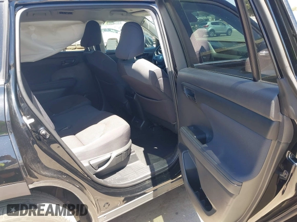 2021 Toyota Highlander L with VIN 5TDZZRAH9MS053319, listed as a IAAI auction lot 42478652 with 48,687 mi miles and . Bid and sale history available at DreamBid. Image 8.