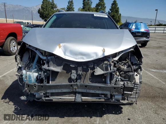 2015 Toyota RAV4 LE with VIN 2T3BFREV8FW312636, listed as a Copart auction lot 52782335 with 86,565 mi miles and Salvage Title. Bid and sale history available at DreamBid. Image 5.