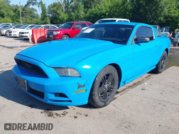 2014 Ford Mustang V6 с VIN 1ZVBP8AM0E5210769, выставлен на аукционе IAAI как лот 42537314 с пробегом 181 368 миль миль и . История ставок и продаж доступна на DreamBid. Изображение 2.