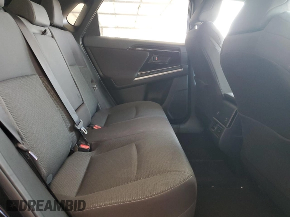 2023 Toyota bZ4X XLE z VIN JTMABABA0PA025964, wystawiony jako Copart lot #58528175 z przebiegiem 30 790 mil mil oraz Czysty tytuł • Clean title. Historia ofert i sprzedaży dostępna na DreamBid. Obrazek 11.
