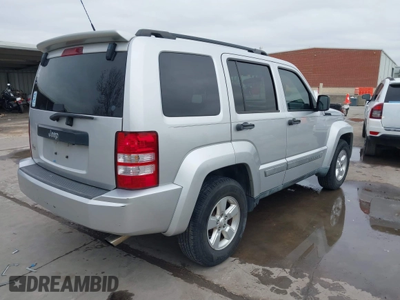 2011 Jeep Liberty Sport Jet with VIN 1J4PP2GK6BW536880, listed as a IAAI auction lot 41428398 with 117,376 mi miles and . Bid and sale history available at DreamBid. Image 4.