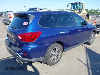 2017 Nissan Pathfinder S with VIN 5N1DR2MN3HC654053, listed as a IAAI auction lot 42059336 with 114,253 mi miles and . Bid and sale history available at DreamBid. Image 4.