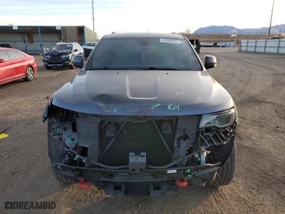 2019 Jeep Grand Cherokee Trailhawk with VIN 1C4RJFLG8KC689402, listed as a Copart auction lot 41438465 with 56,477 mi miles and Salvage Title. Bid and sale history available at carsss.com. Image 5.