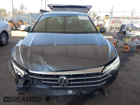 2019 Volkswagen Jetta S с VIN 3VWC57BU9KM053042, выставлен на аукционе IAAI как лот 42282260 с пробегом 41 208 миль миль и . История ставок и продаж доступна на DreamBid. Изображение 13.
