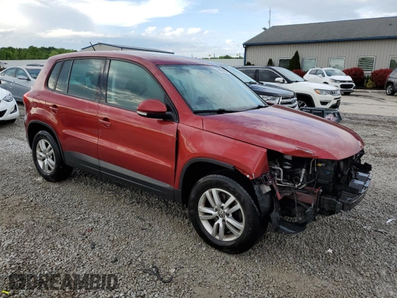2012 Volkswagen Tiguan SE z VIN WVGAV7AX6CW002584, wystawiony jako Copart lot #56250235 z przebiegiem 153 220 mil mil oraz Szkoda całkowita • Salvage title. Historia ofert i sprzedaży dostępna na DreamBid. Obrazek 4.