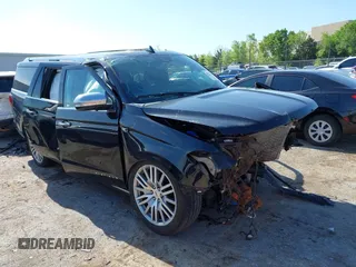 2023 Ford Expedition z VIN 1FMJK1M89PEA39845, wystawiony jako IAAI lot #42071231 z przebiegiem Nie podano mil oraz . Historia ofert i sprzedaży dostępna na DreamBid. Obrazek 1.