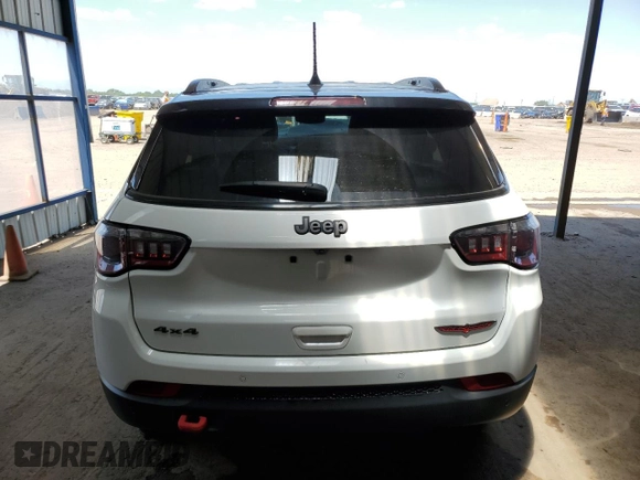 2024 Jeep Compass Trailhawk with VIN 3C4NJDDN1RT149839, listed as a Copart auction lot 61841965 with 29,038 mi miles and Clean title. Bid and sale history available at DreamBid. Image 6.