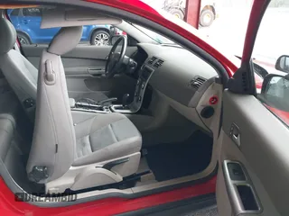 2008 Volvo C30 Version 1.0 with VIN YV1MK672882050337, listed as a IAAI auction lot 42197001 with 136,632 mi miles and . Bid and sale history available at DreamBid. Image 5.