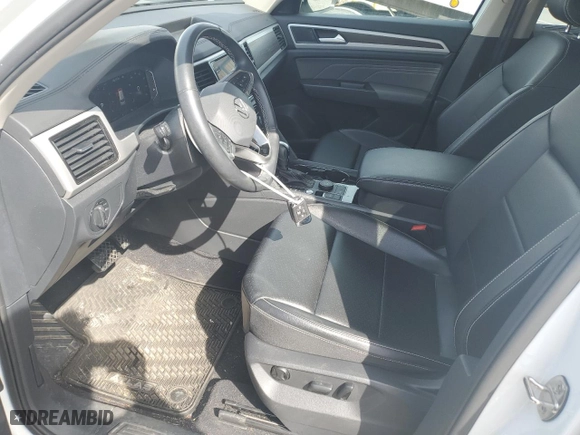 2022 Volkswagen Atlas 3.6L V6 SE w/Technology with VIN 1V2HR2CA5NC531417, listed as a Copart auction lot 51449465 with 5,825 mi miles and Salvage Title. Bid and sale history available at carsss.com. Image 7.