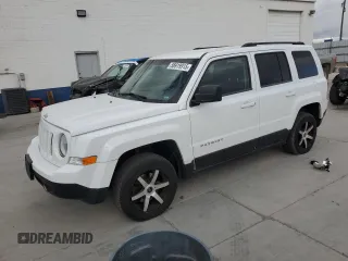 2014 Jeep Patriot Sport z VIN 1C4NJRBB2ED523302, wystawiony jako Copart lot #56919915 z przebiegiem 141 608 mil mil oraz Szkoda całkowita • Salvage title. Historia ofert i sprzedaży dostępna na DreamBid. Obrazek 1.