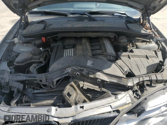 2013 BMW 1 Series 128i z VIN WBAUP9C58DVS95329, wystawiony jako Copart lot #56986015 z przebiegiem 115 518 mil mil oraz Szkoda całkowita • Salvage title. Historia ofert i sprzedaży dostępna na DreamBid. Obrazek 11.