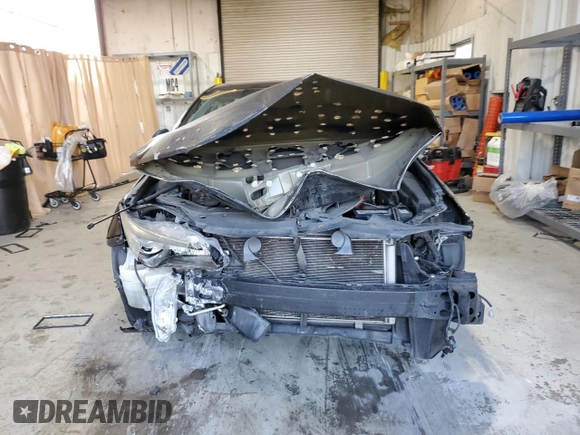 2016 Toyota Camry XLE with VIN 4T1BF1FK1GU232207, listed as a Copart auction lot 83992844 with 90,602 mi miles and Salvage Title. Bid and sale history available at DreamBid. Image 5.
