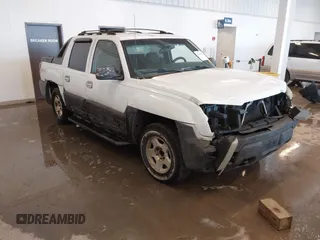2002 Chevrolet Avalanche z VIN 3GNEC13T32G201633, wystawiony jako IAAI lot #41406982 z przebiegiem 367 310 mil mil oraz . Historia ofert i sprzedaży dostępna na DreamBid. Obrazek 1.