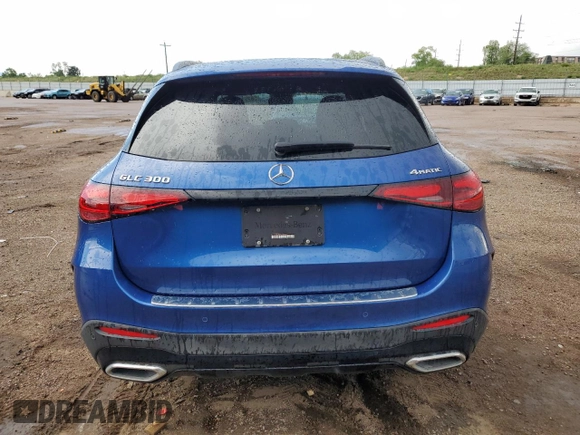 2023 Mercedes-Benz GLC 300 z VIN W1NKM4HB9PU033424, wystawiony jako Copart lot #58261345 z przebiegiem 6 704 mil mil oraz Szkoda całkowita • Salvage title. Historia ofert i sprzedaży dostępna na DreamBid. Obrazek 6.