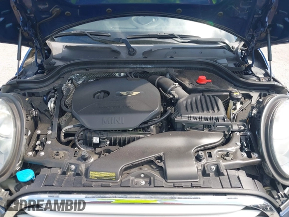 2015 MINI Hardtop 4 Door with VIN WMWXS5C51FT827510, listed as a IAAI auction lot 42365599 with 53,667 mi miles and . Bid and sale history available at DreamBid. Image 10.