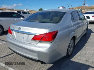 2011 Toyota Avalon with VIN 4T1BK3DB6BU386222, listed as a IAAI auction lot 41194993 with 97,822 mi miles and . Bid and sale history available at carsss.com. Image 4.